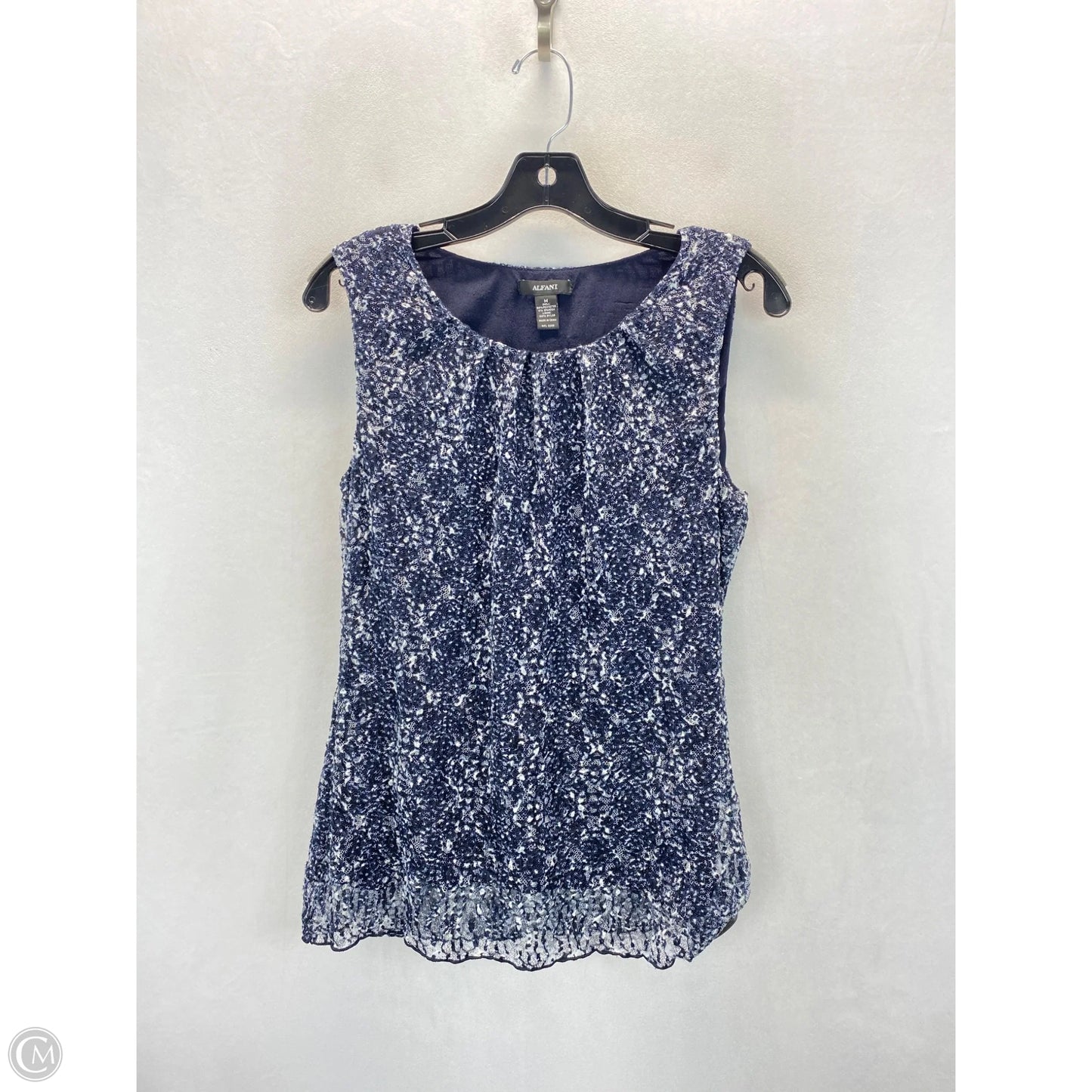 Top Sleeveless By Alfani In Blue & White, Size: M