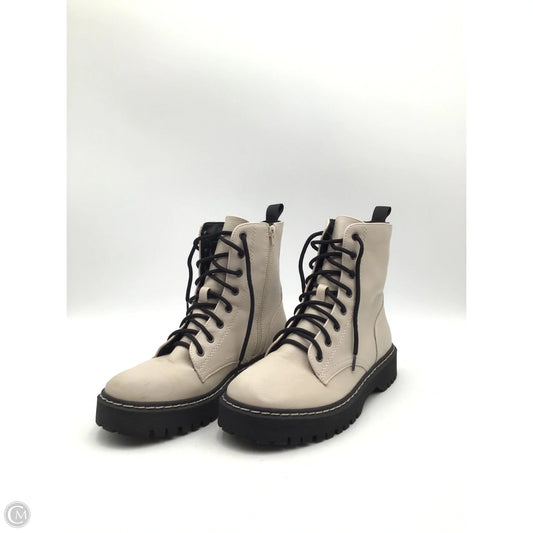 Boots Combat By Clothes Mentor In Beige, Size: 9.5