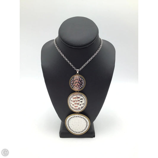 Necklace Set By Clothes Mentor, Size: 02 Piece Set