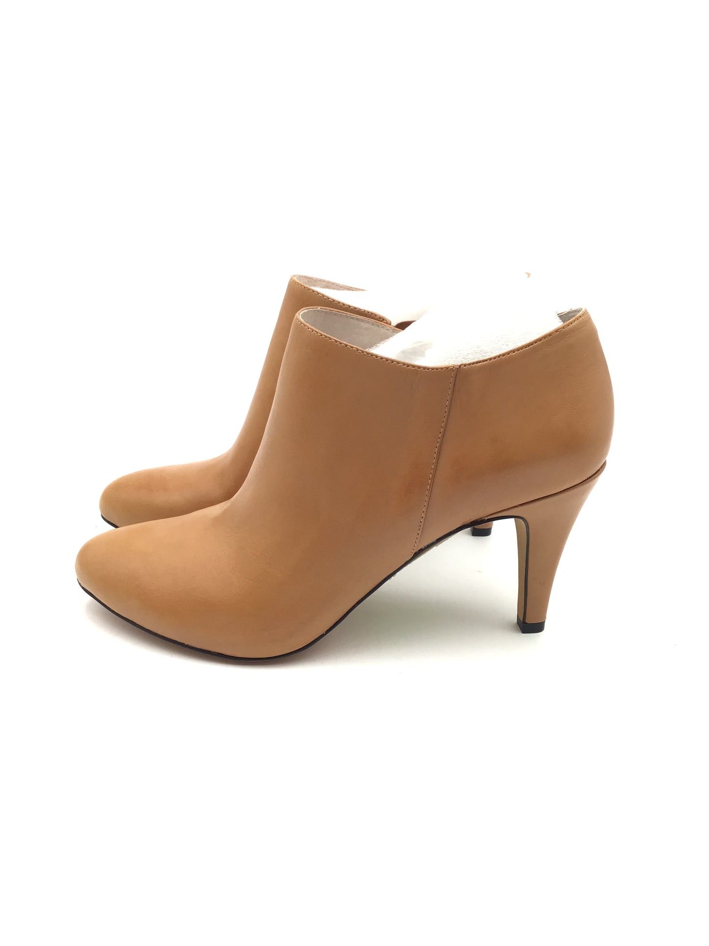 Boots Ankle Heels By Vince Camuto In Tan, Size: 9