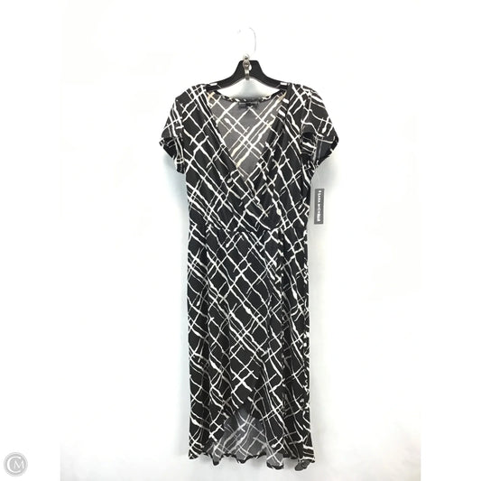 Dress Casual Midi By Clothes Mentor In Black & White, Size: M