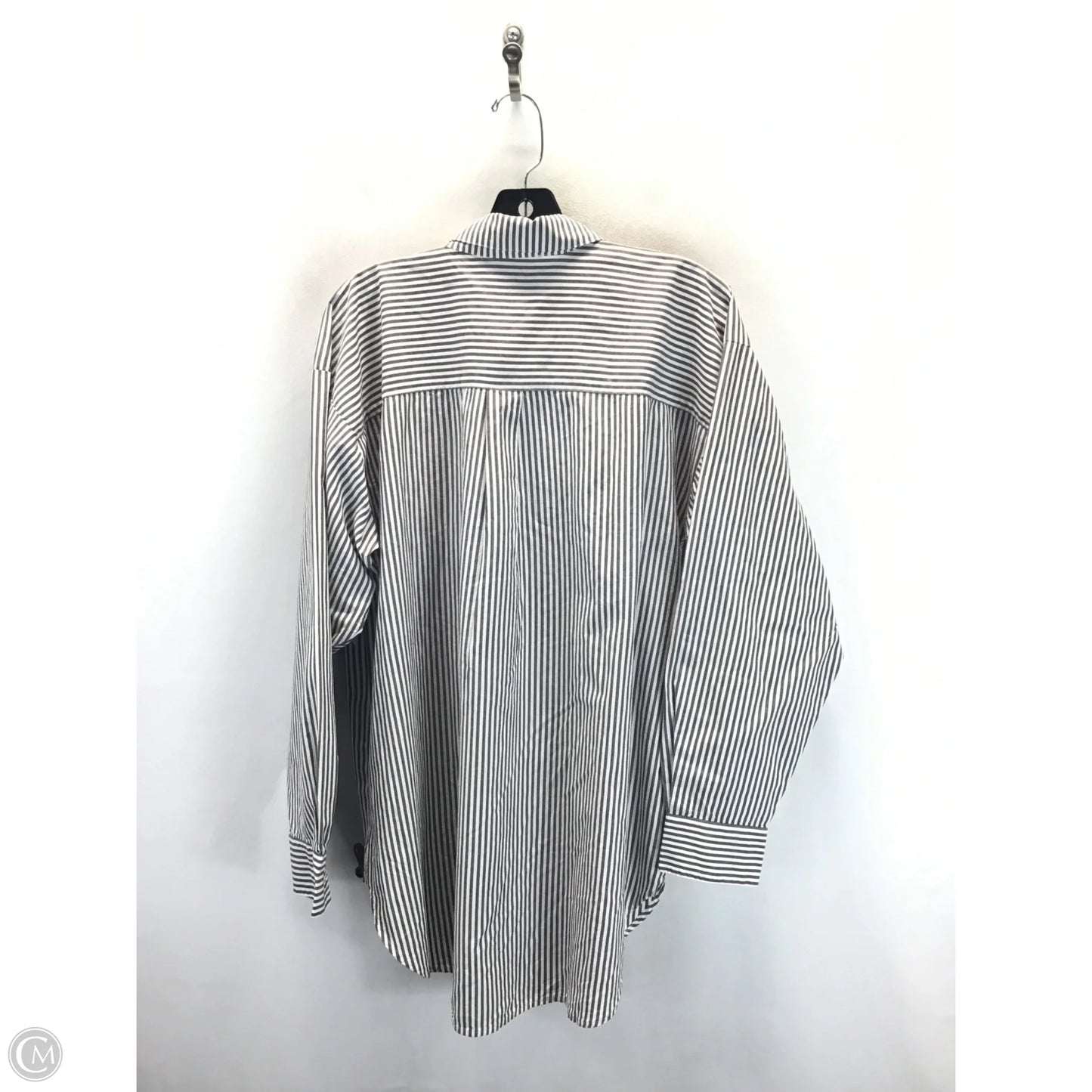 Top Short Sleeve By Chicos In Striped Pattern, Size: Xl