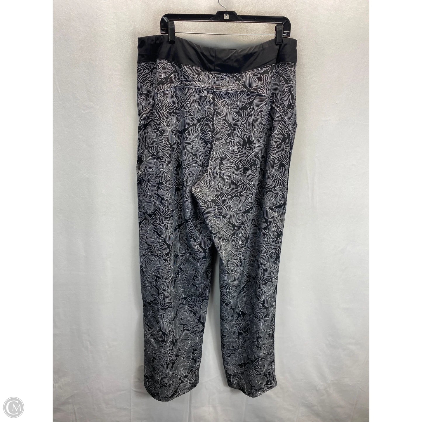 Athletic Pants By Lands End In Black & White, Size: 18