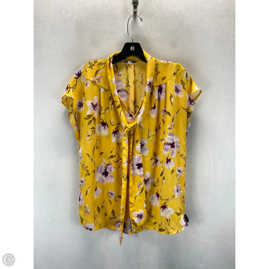 Top Sleeveless By Pleione In Yellow, Size: L