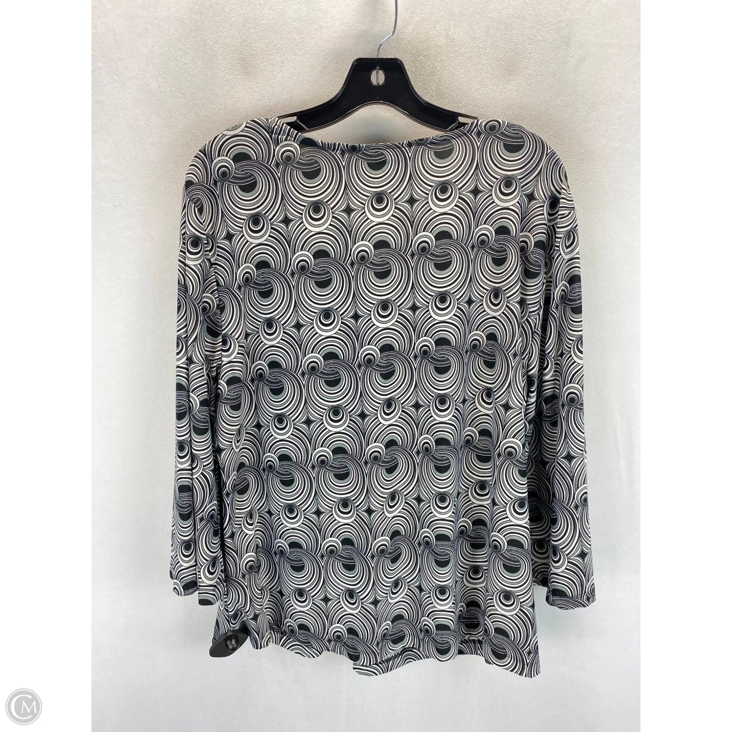 Top 3/4 Sleeve By Clothes Mentor In Black & White, Size: 22