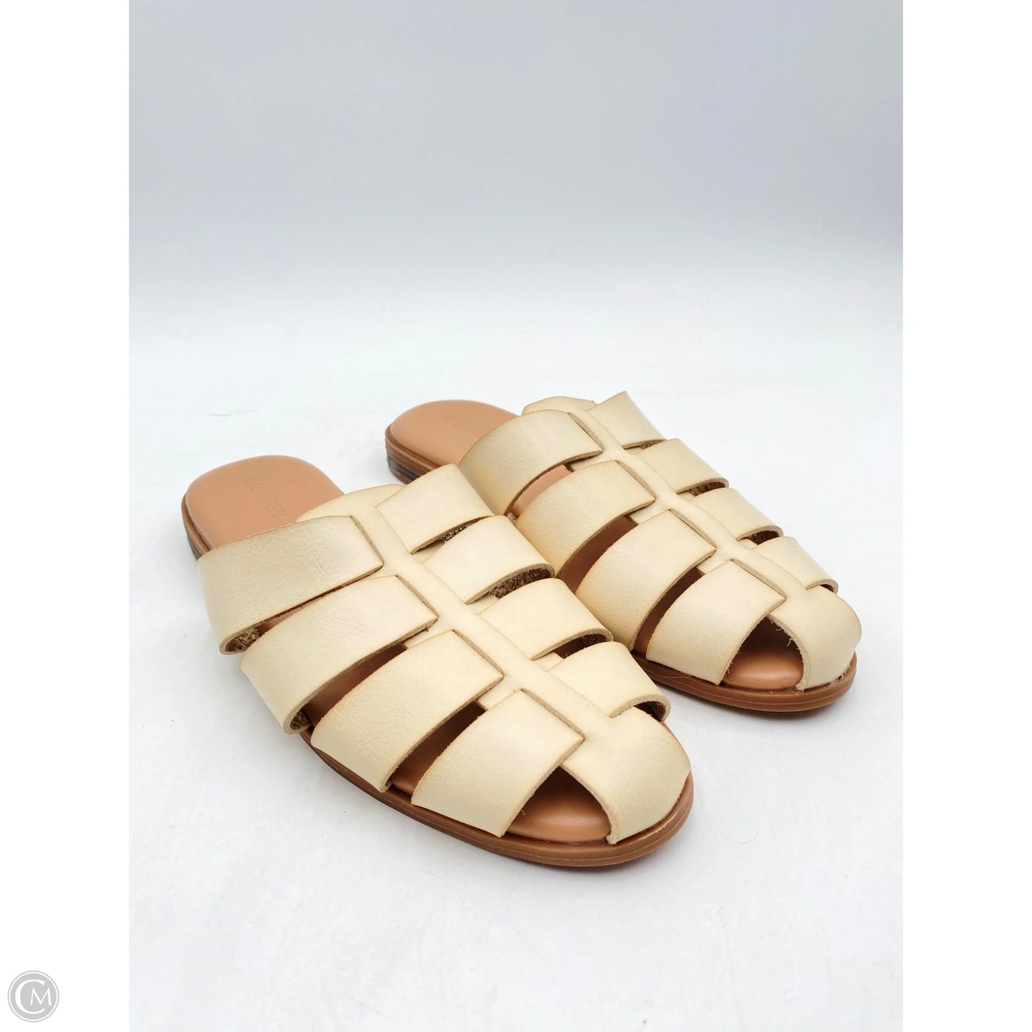 Sandals Flats By Old Navy In Cream, Size: 7