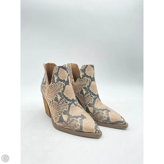 Boots Ankle Heels By Vince Camuto In Snakeskin Print, Size: 8