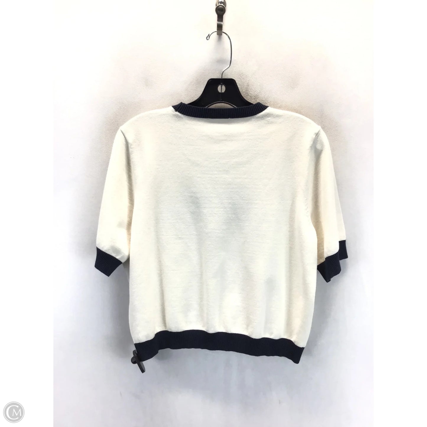 Sweater By Clothes Mentor In White, Size: L