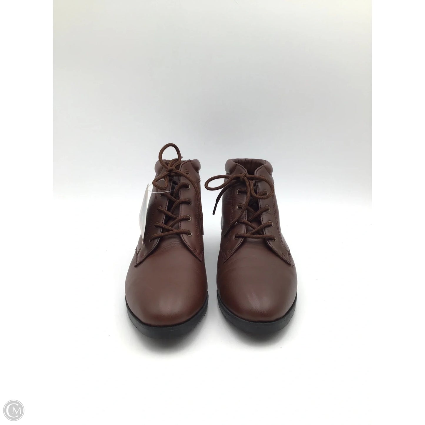 Boots Ankle Flats By Clothes Mentor In Brown, Size: 7.5