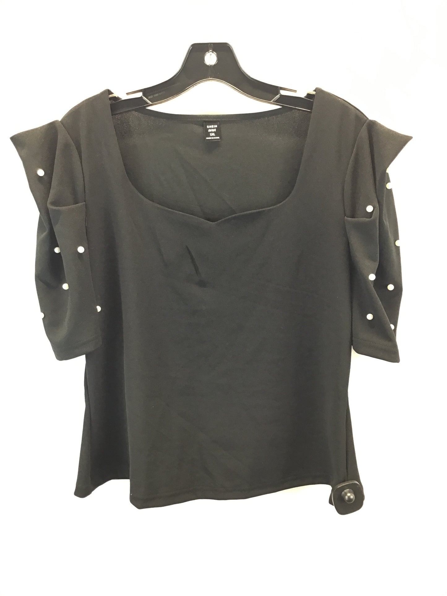 Top Short Sleeve By Shein In Black, Size: 1x