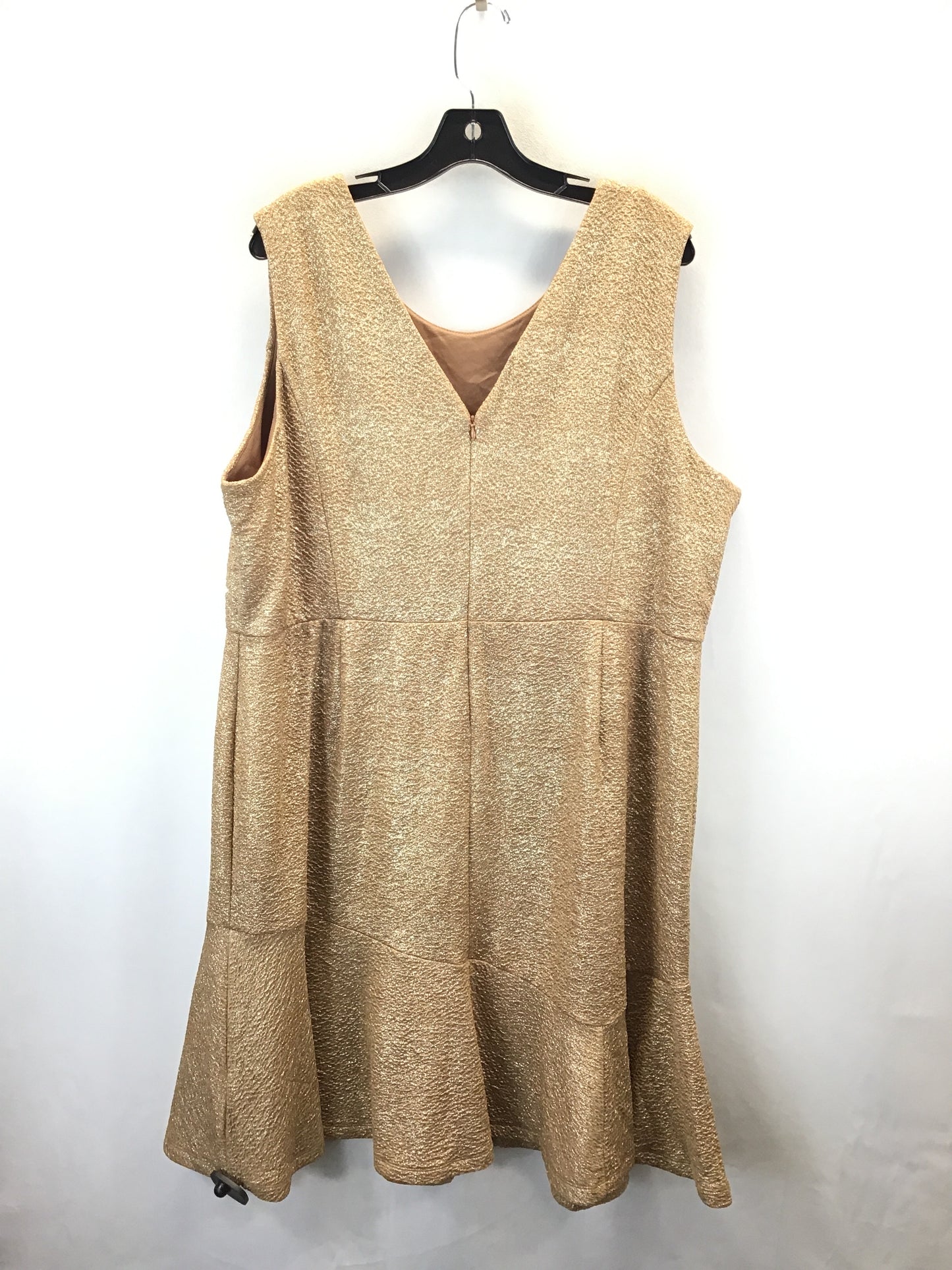 Dress Party Midi By Clothes Mentor In Gold, Size: 3x