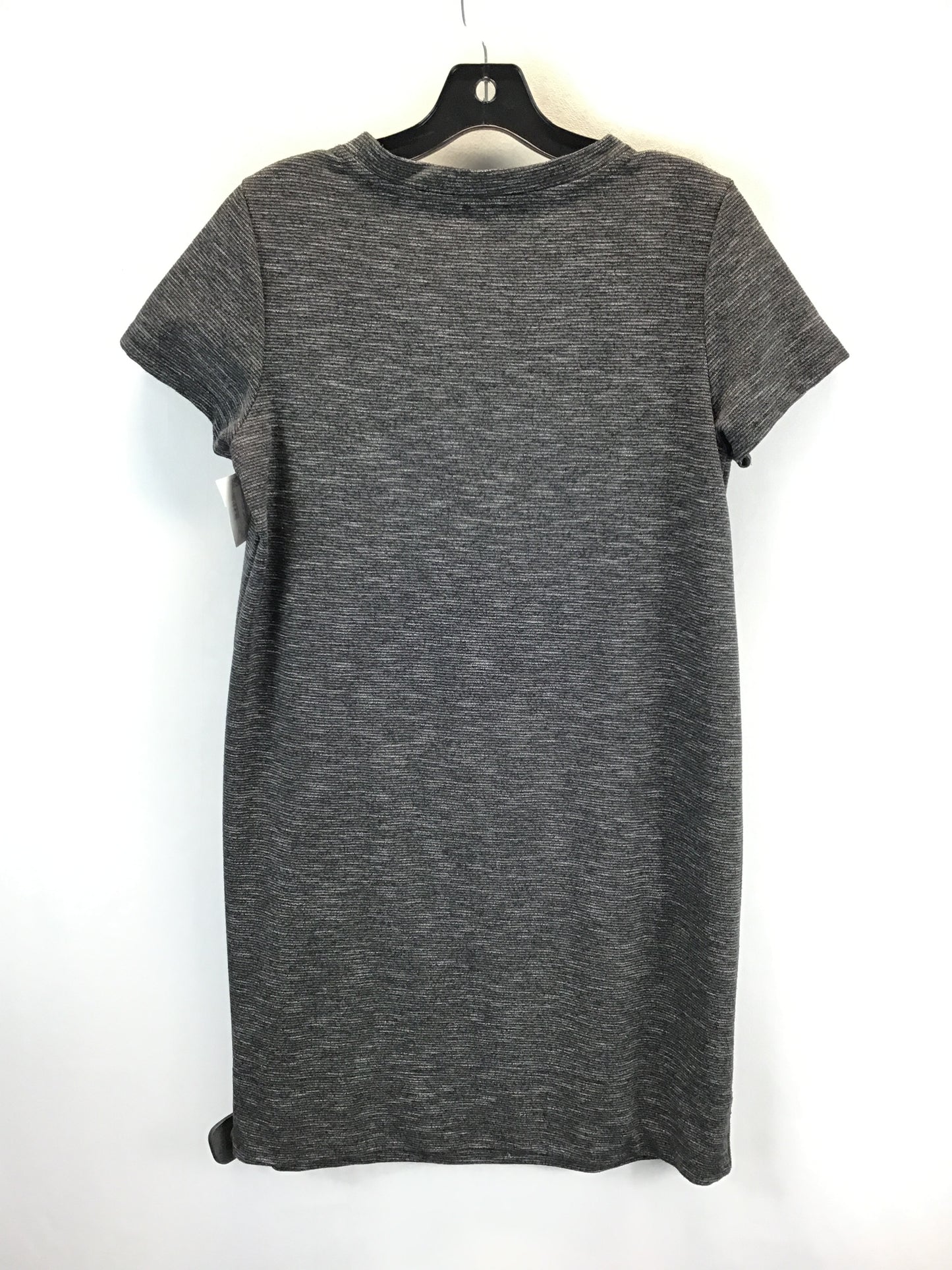 Dress Casual Short By Paraphrase In Grey, Size: M