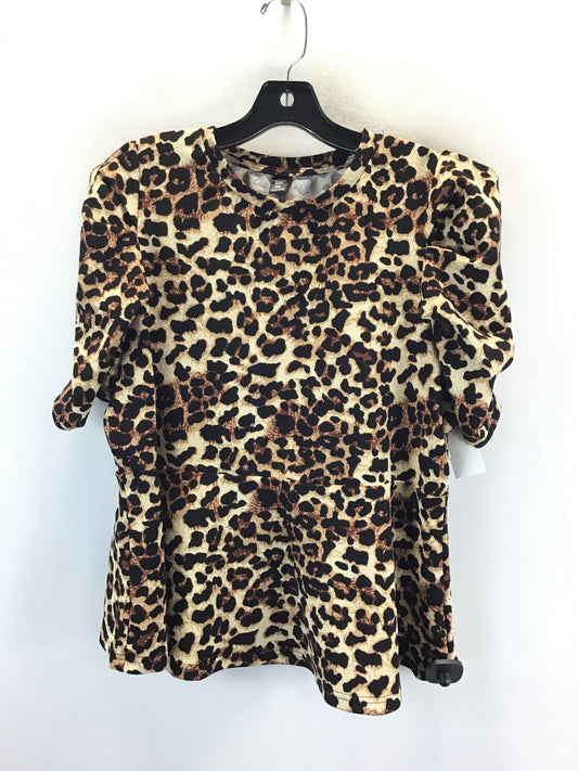 Top Short Sleeve By Shein In Leopard Print, Size: 3x