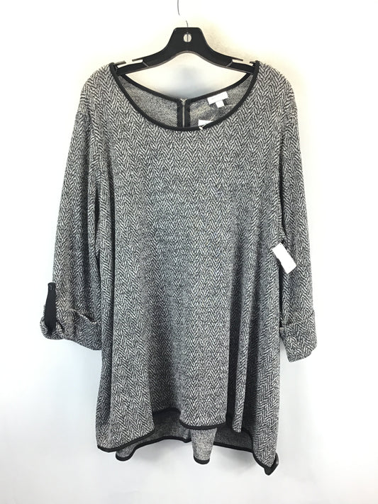 Top 3/4 Sleeve By Avenue In Black & White, Size: 2x