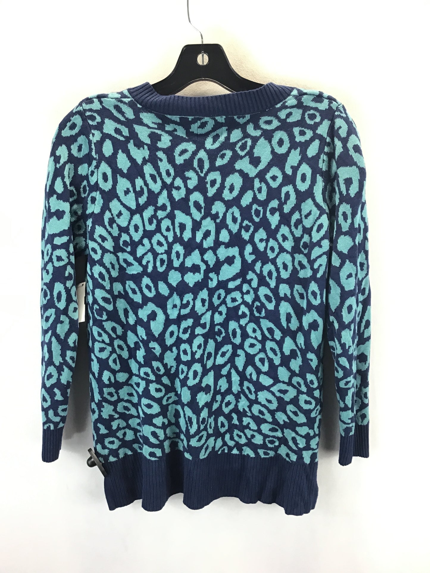 Sweater By Clothes Mentor In Leopard Print, Size: Xs