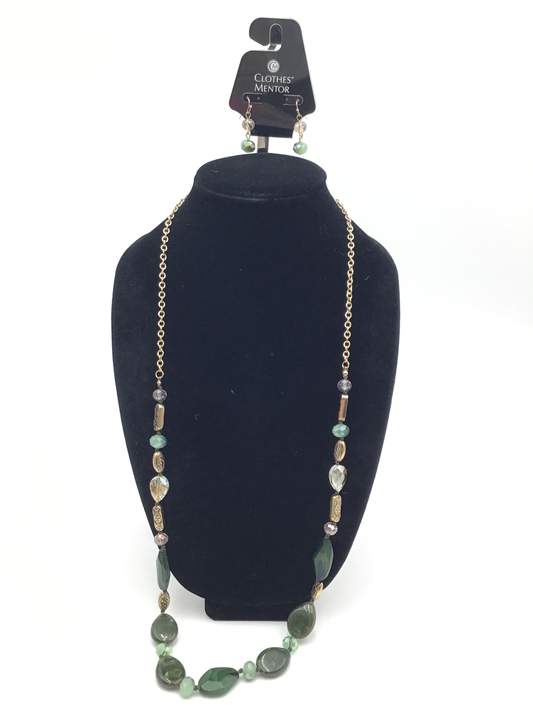 Necklace Set By Clothes Mentor  Size: 02 Piece Set