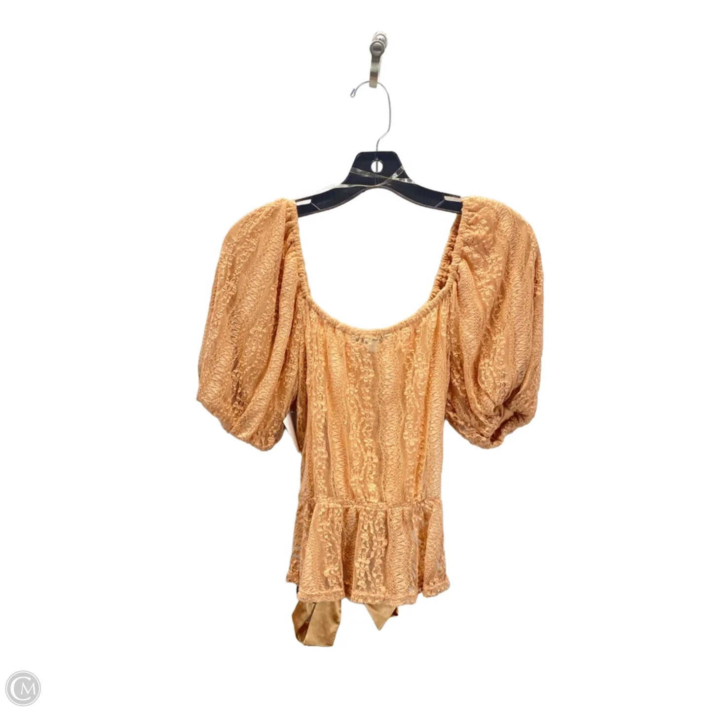 Top Short Sleeve By Haute Monde In Peach, Size: S