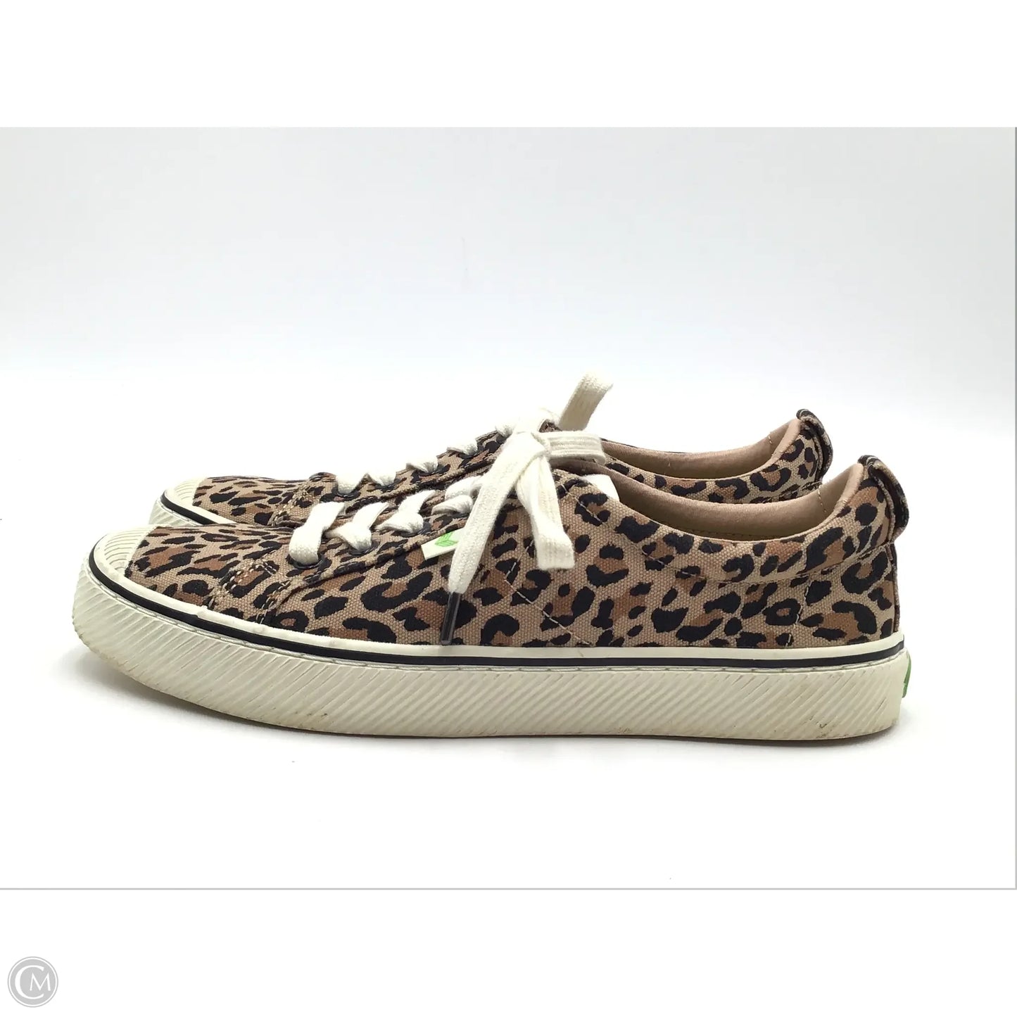 Shoes Sneakers By Cariuma In Leopard Print, Size: 9