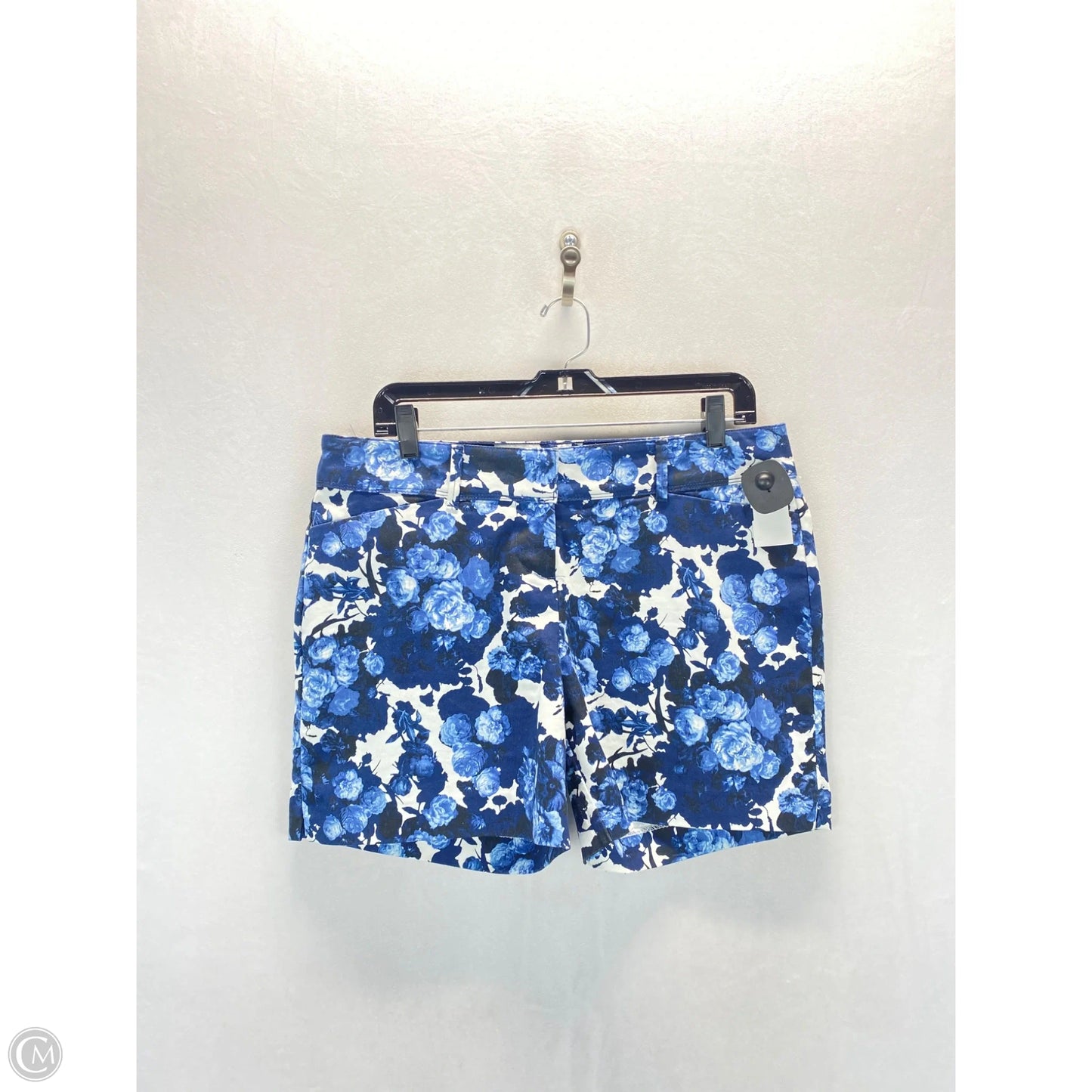 Shorts By Clothes Mentor In Floral Print, Size: 8