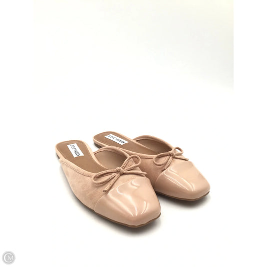 Shoes Flats By Steve Madden In Tan, Size: 7.5