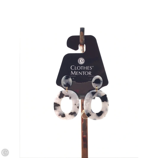Earrings Dangle/drop By Clothes Mentor
