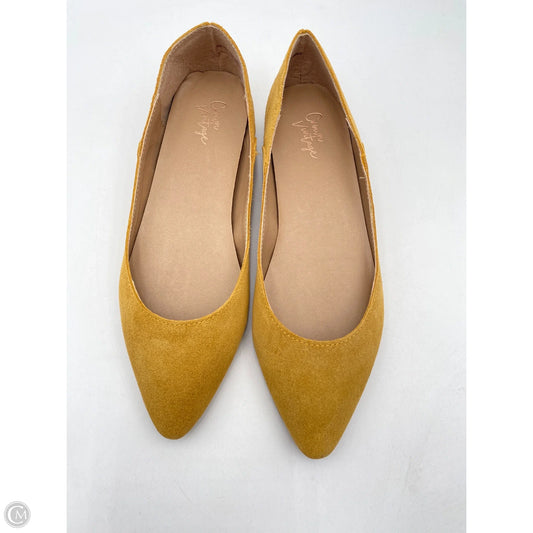 Shoes Flats By Crown Vintage In Yellow, Size: 9