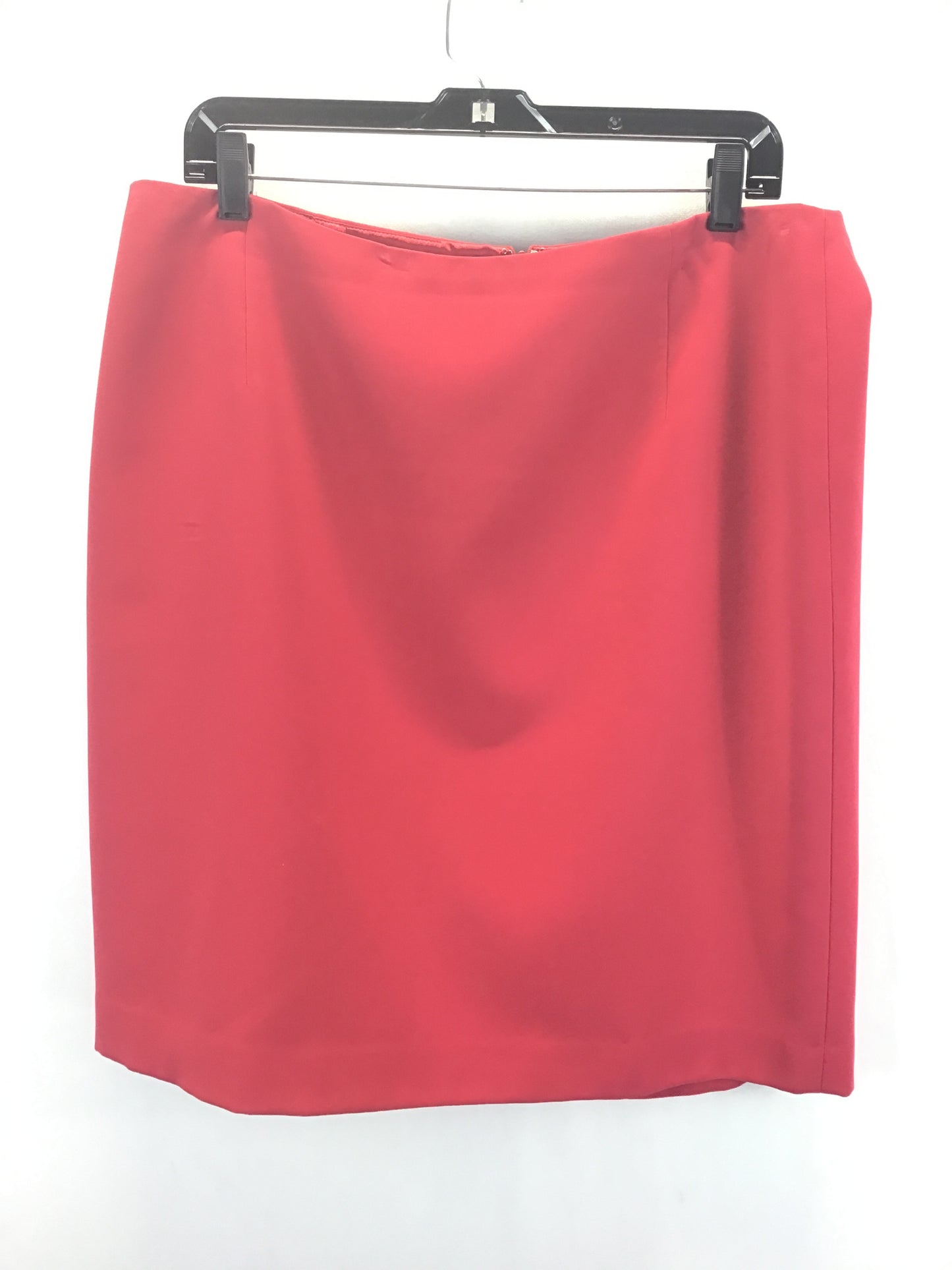 Red Skirt Midi T Tahari, Size 16