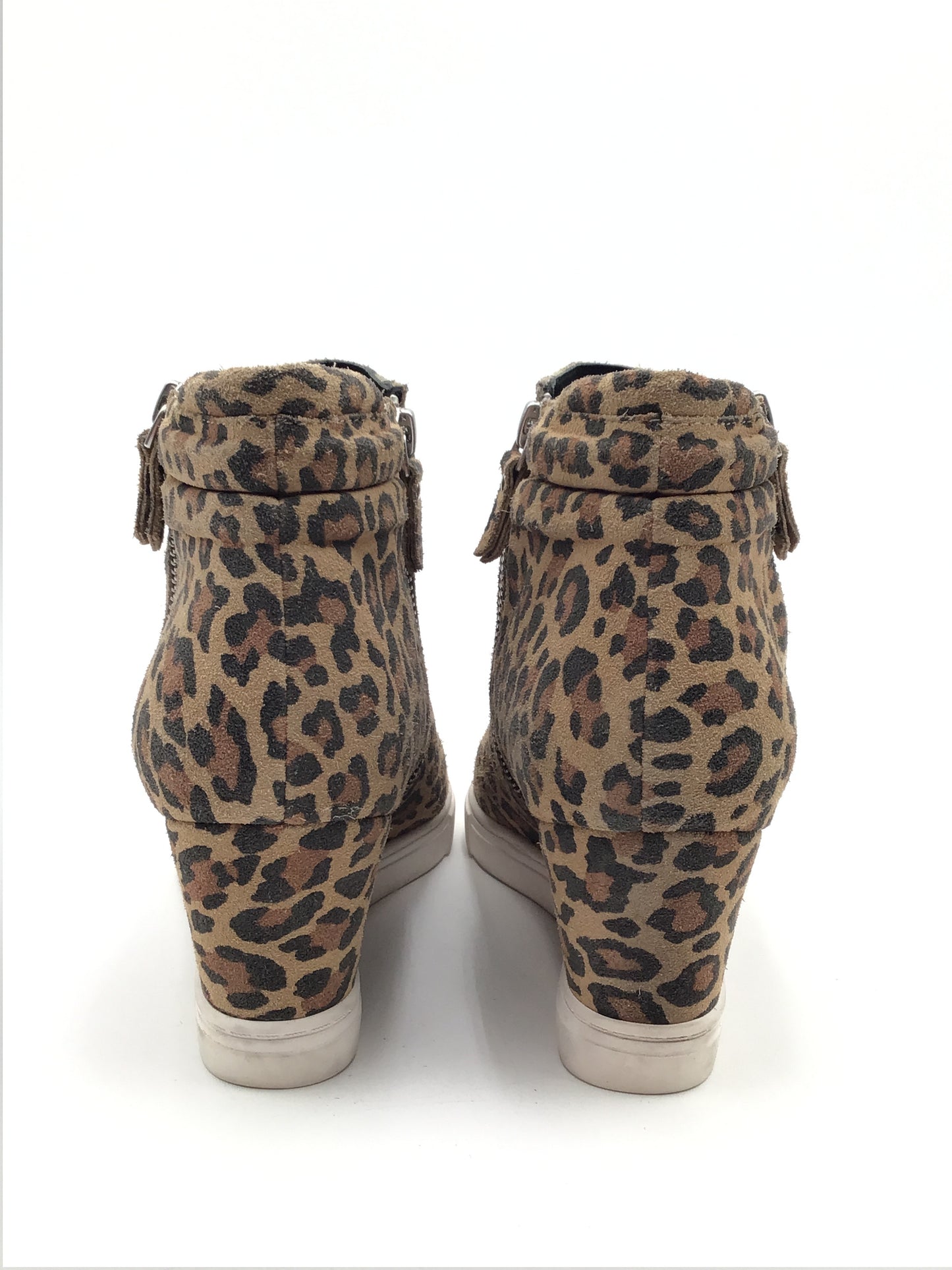 Boots Ankle Heels By Clothes Mentor In Animal Print, Size: 8.5