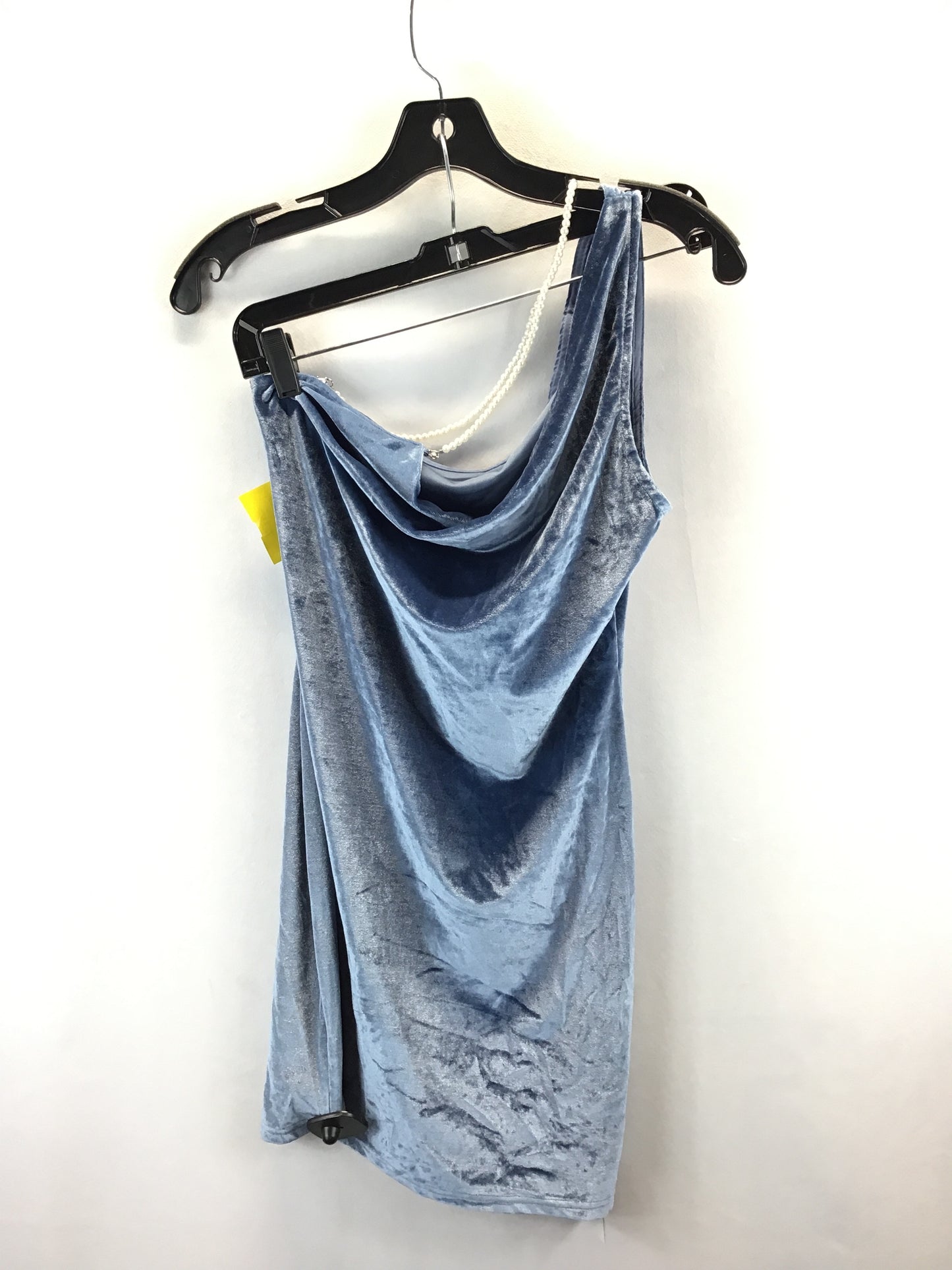 Dress Casual Short By Clothes Mentor In Blue, Size: M