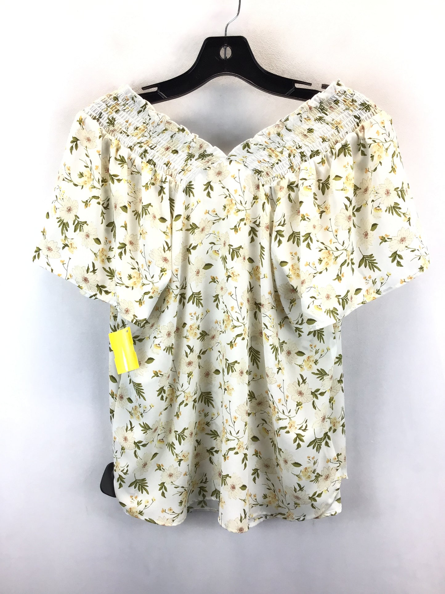 Cream & Green Top Short Sleeve Pleione, Size S