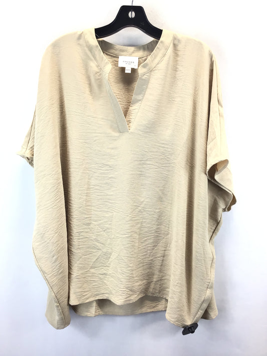 Top Short Sleeve By Andree By Unit In Beige, Size: 1x