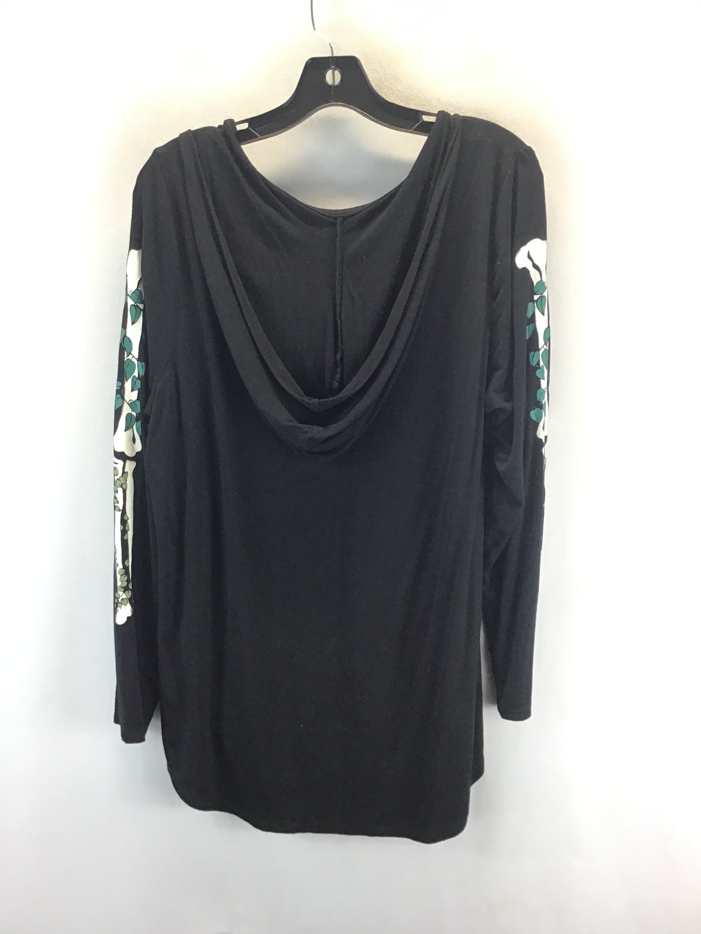 Top Long Sleeve By Torrid  Size: 1X