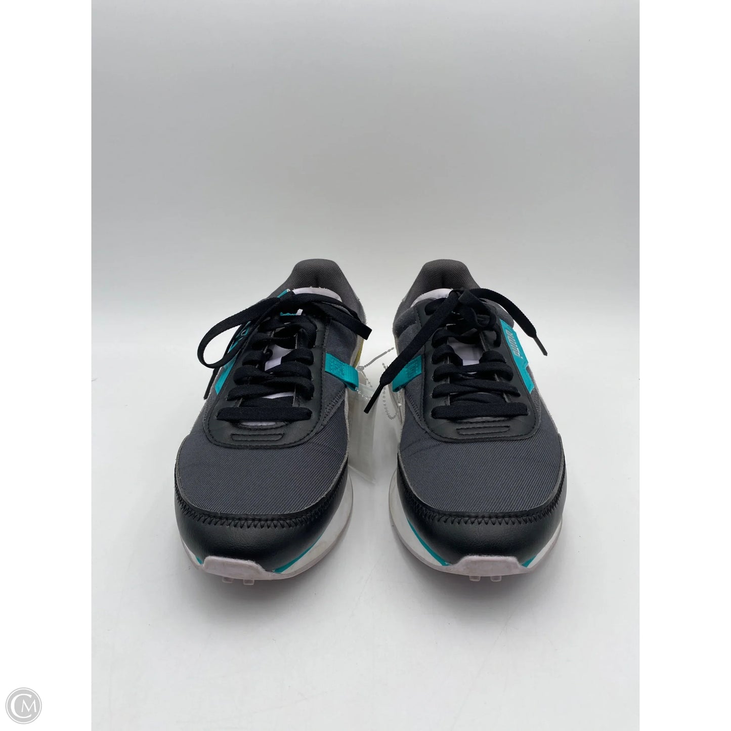Shoes Athletic By Puma In Black & Yellow, Size: 9.5