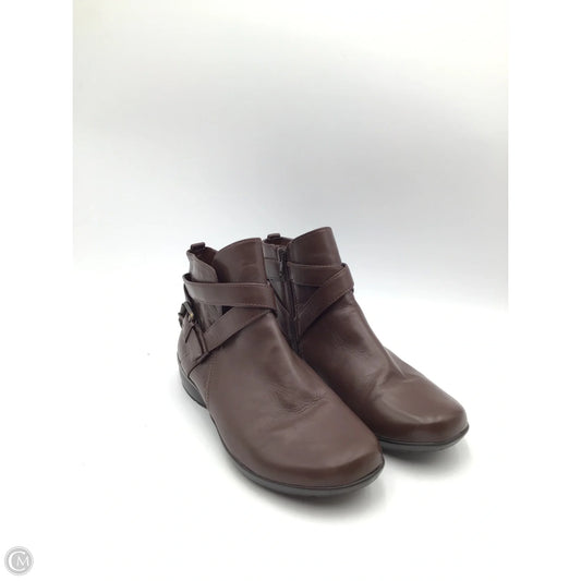 Boots Ankle Flats By Naturalizer In Brown, Size: 8