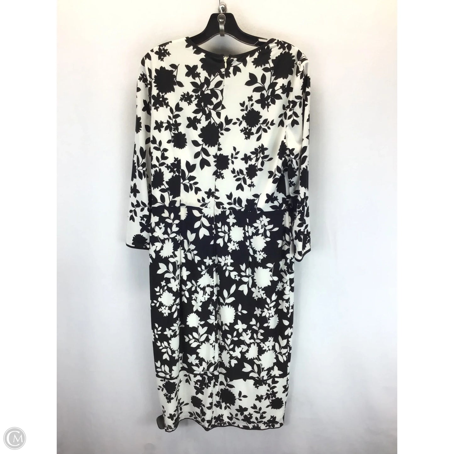 Dress Casual Midi By Maggy London In Black & White, Size: 12