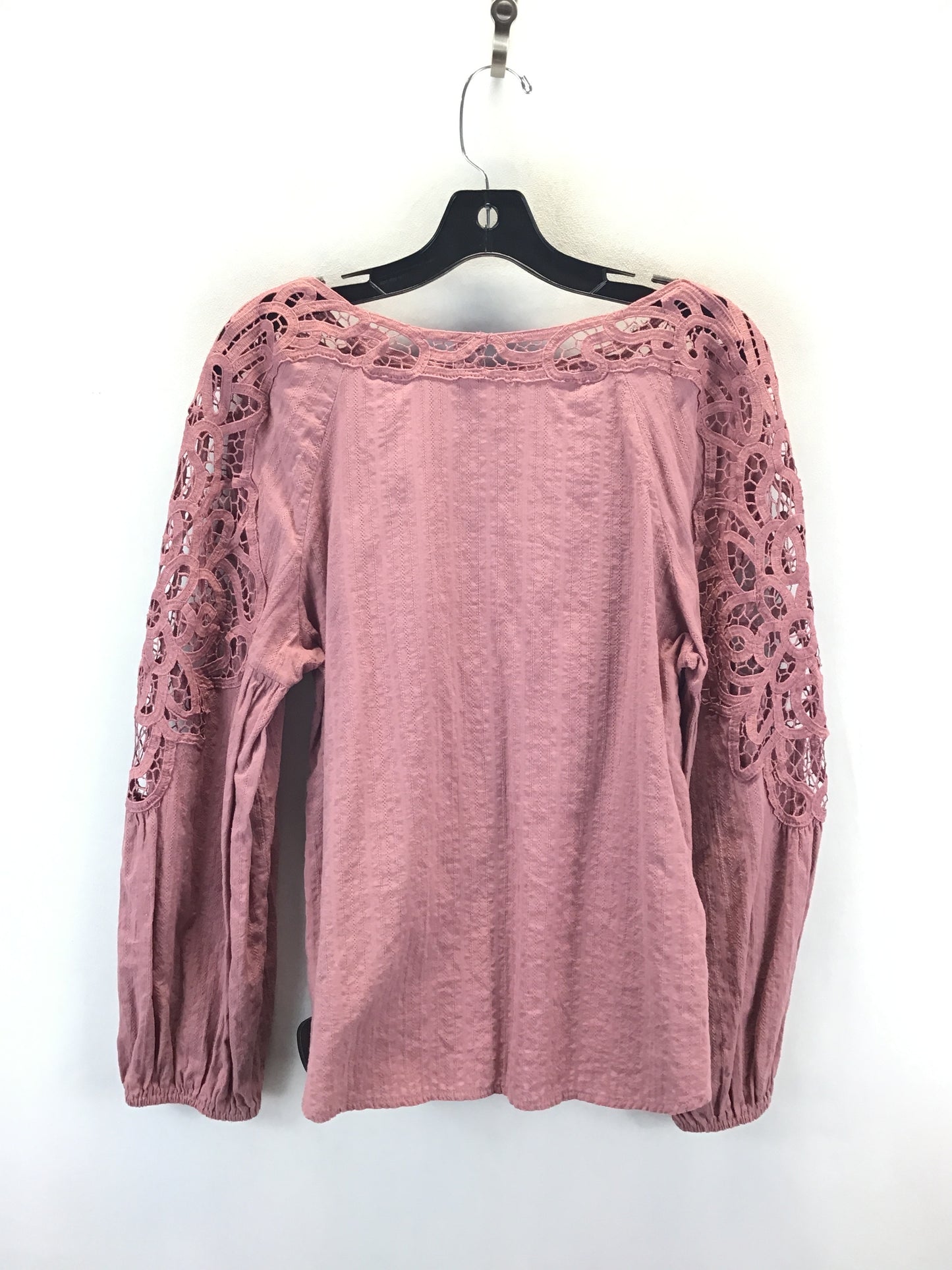 Top Long Sleeve By Solitaire In Mauve, Size: L