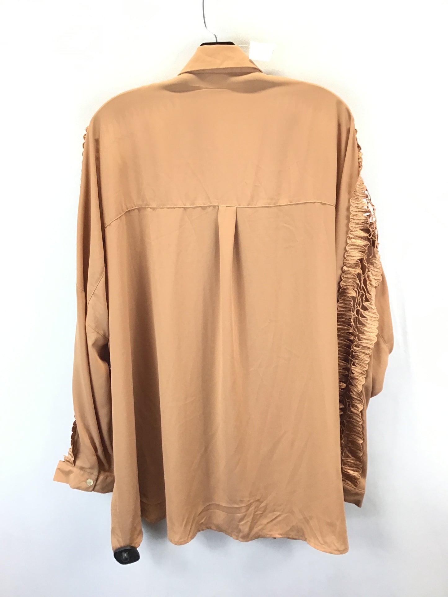 Top 3/4 Sleeve By Clothes Mentor In Beige, Size: 3x