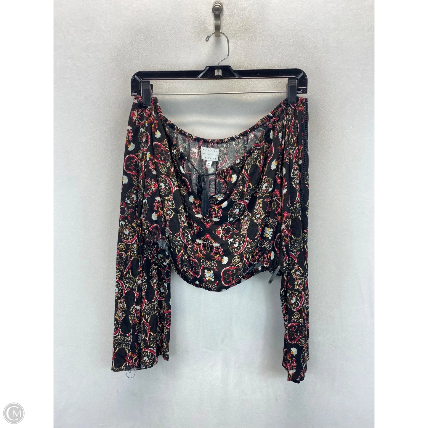 Top Long Sleeve By Clothes Mentor In Black, Size: M