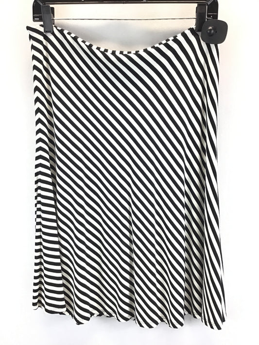 Skirt Midi By Ann Taylor In Striped Pattern, Size: 8