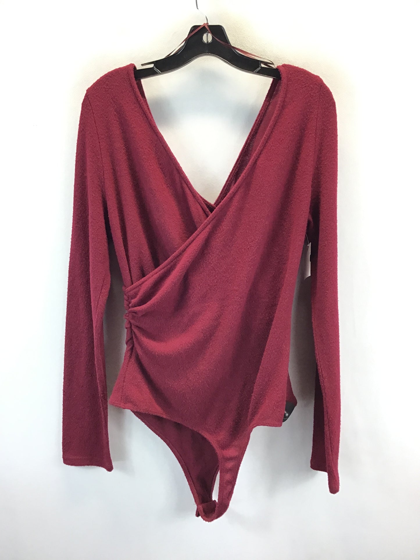 Top Long Sleeve By Astr The Label In Red, Size: Xl