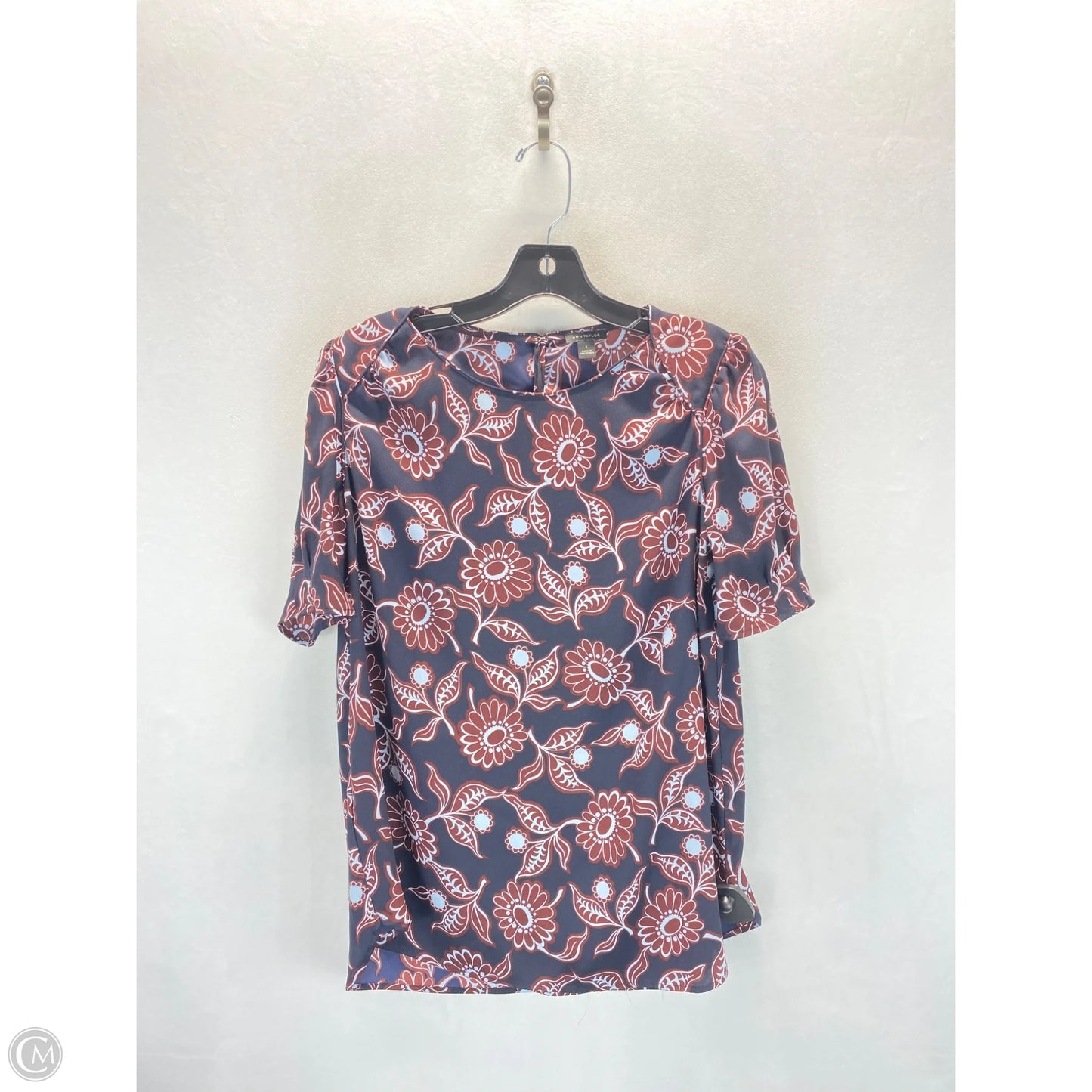 Top Short Sleeve By Ann Taylor In Floral Print, Size: S