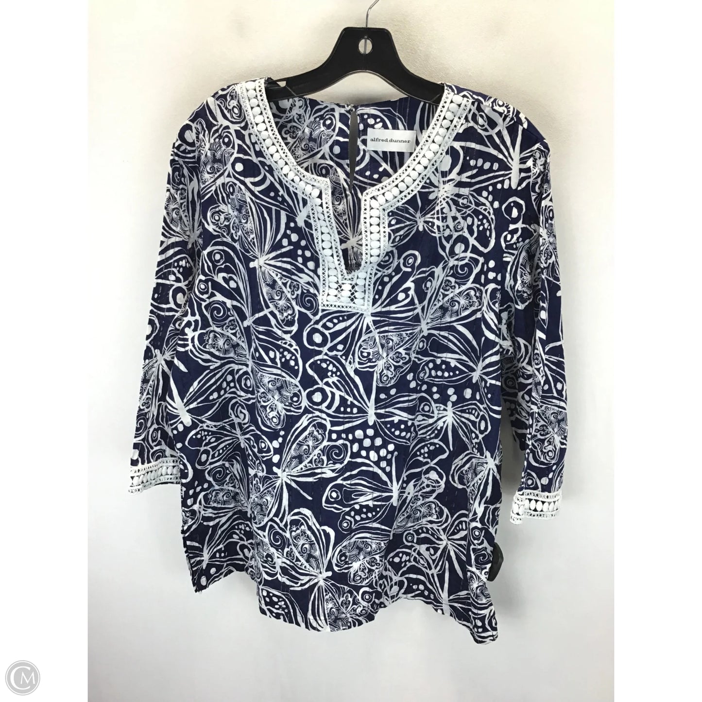 Top 3/4 Sleeve By Alfred Dunner In Blue & White, Size: 18