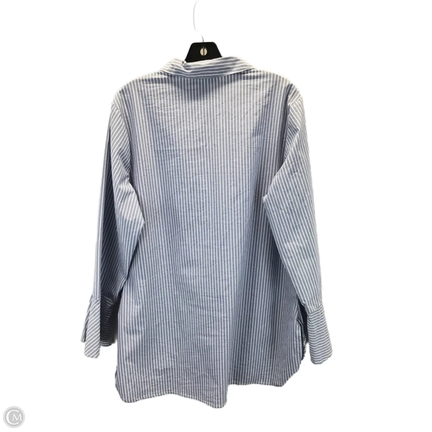 Top Long Sleeve By Clothes Mentor In Blue & White, Size: 1x