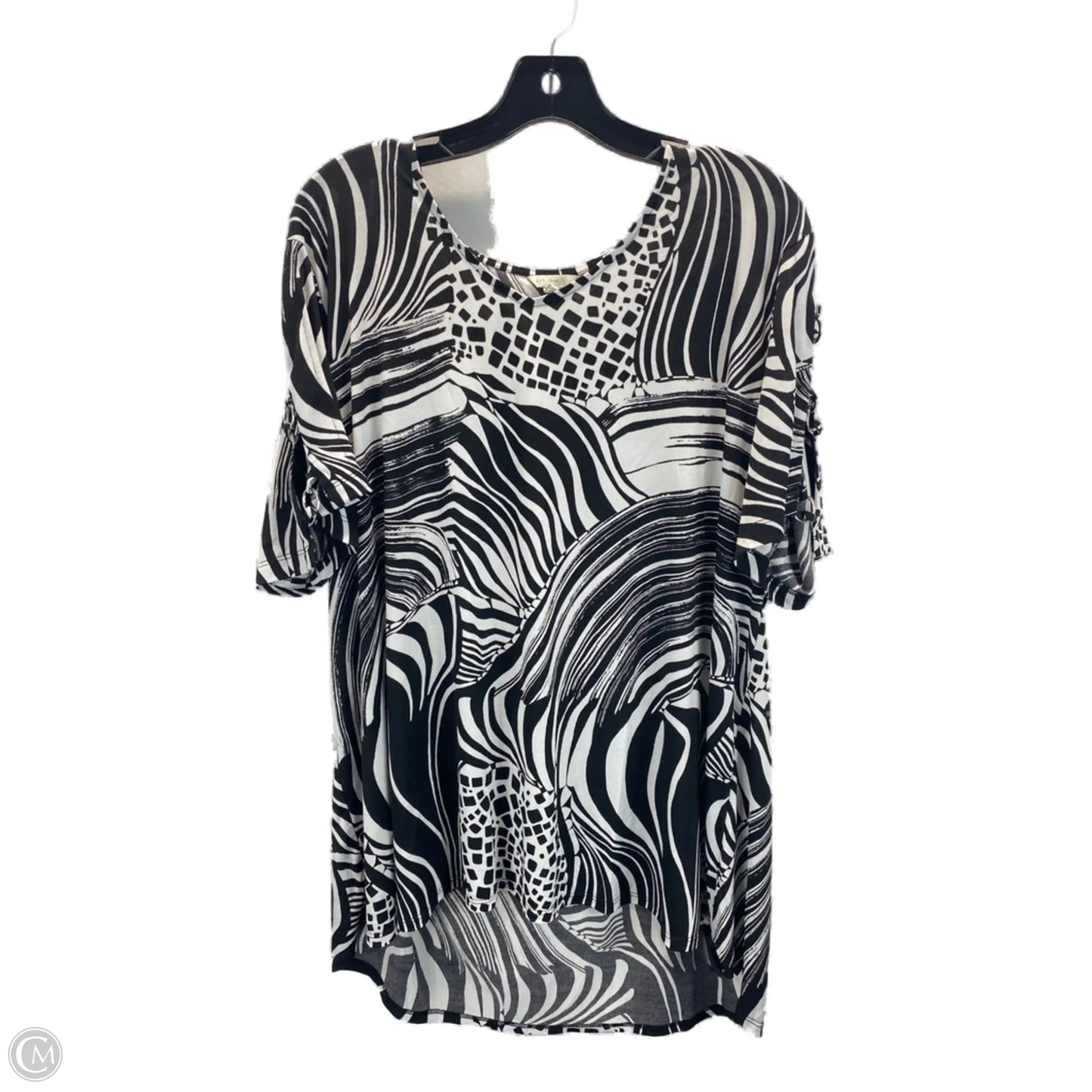 Top 3/4 Sleeve By Cato In Black & White, Size: 2x