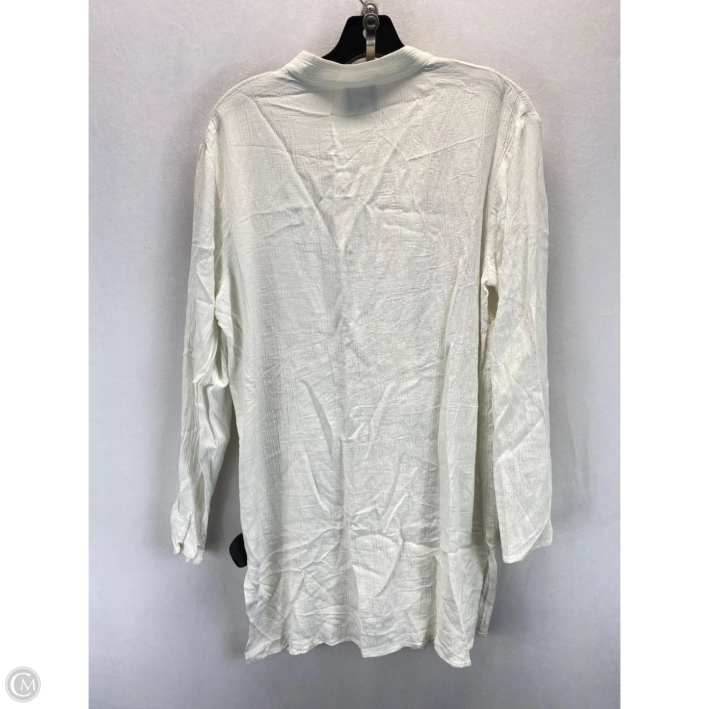 Jacket Shirt By Clothes Mentor In White, Size: M