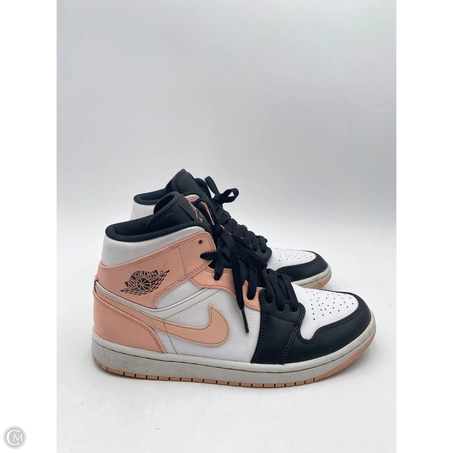 Shoes Sneakers By Nike In Black & Pink, Size: 8