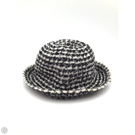 Hat Bucket By Villager By Liz Claiborne