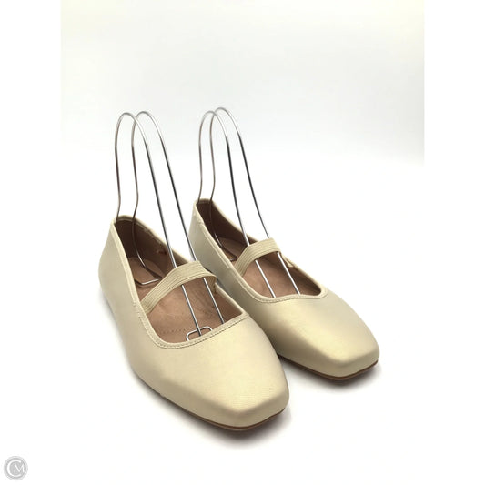 Shoes Flats By Old Navy In Gold, Size: 9