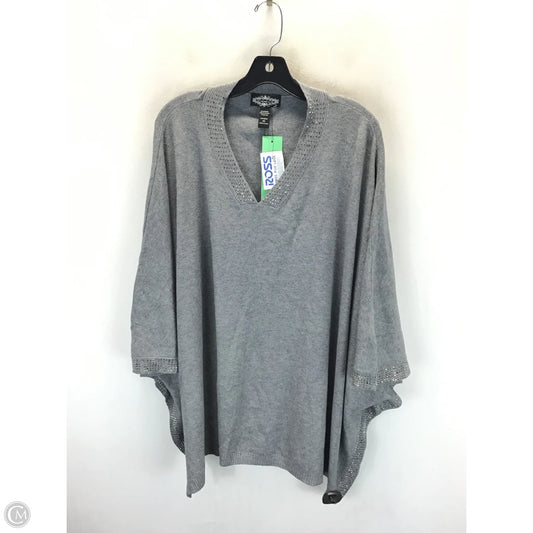 Shawl By Clothes Mentor In Grey, Size: 2x