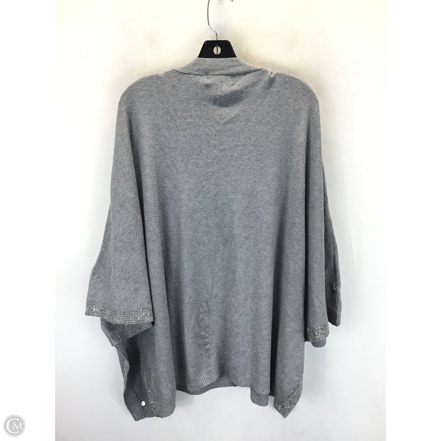 Shawl By Clothes Mentor In Grey, Size: 2x